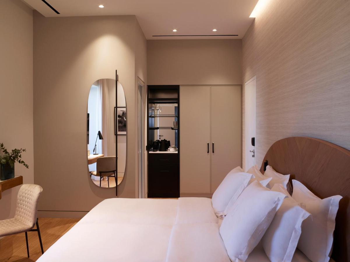 Milos Terrace Room