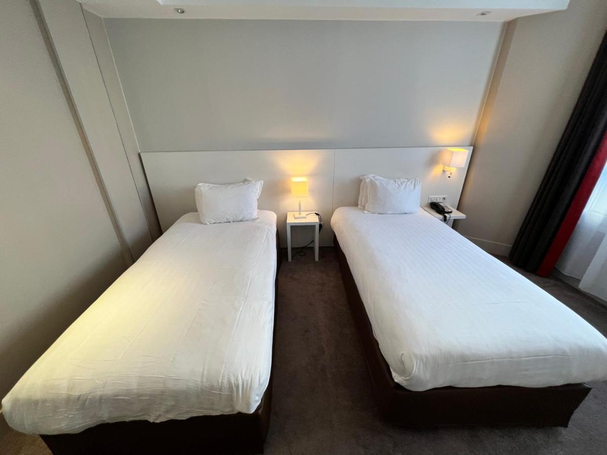 Quarto Duplo Standard