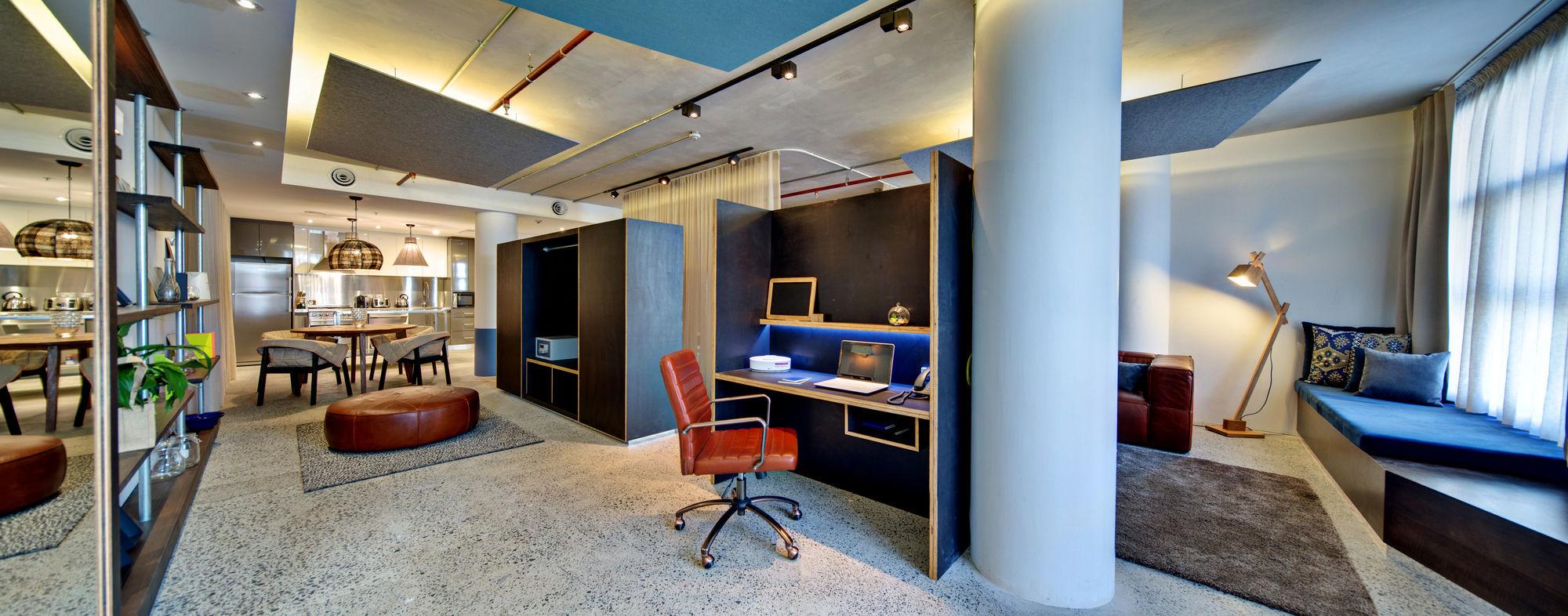 Luxury Suite