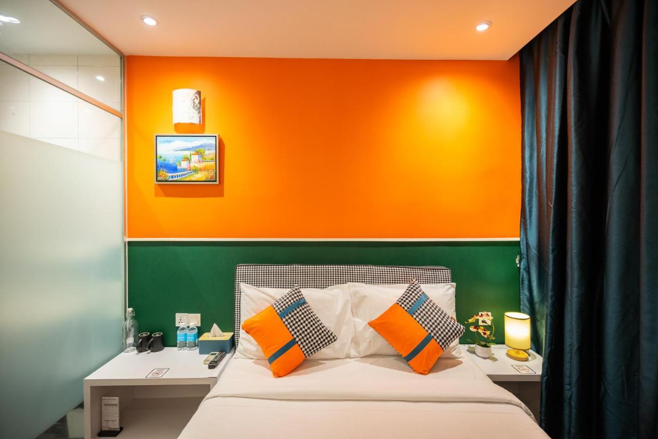 Deluxe Queen Room