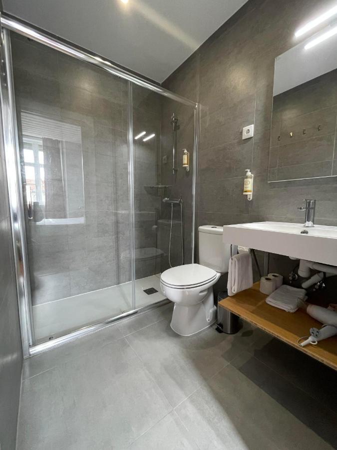 Quarto Duplo com Banheiro Privativo