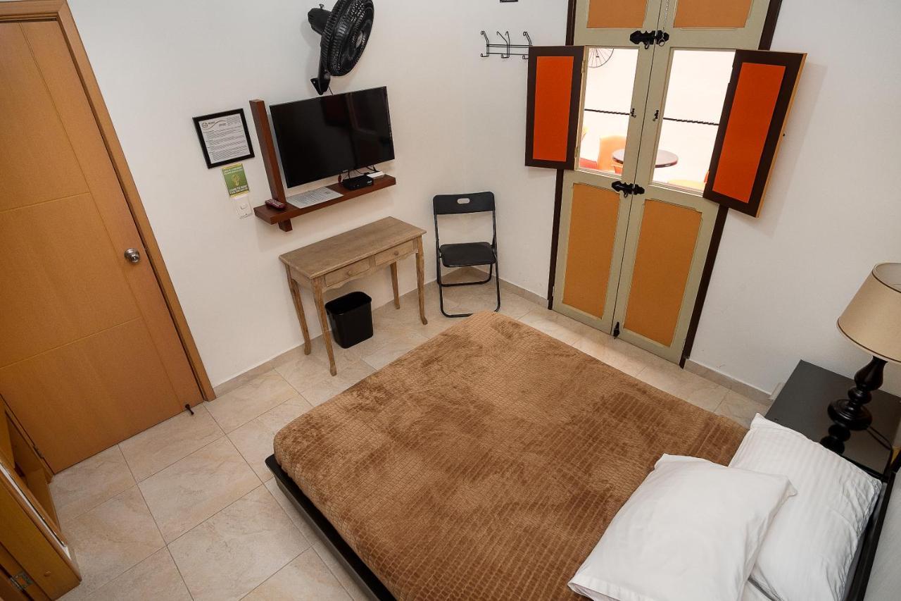Double Room Private Bathroom