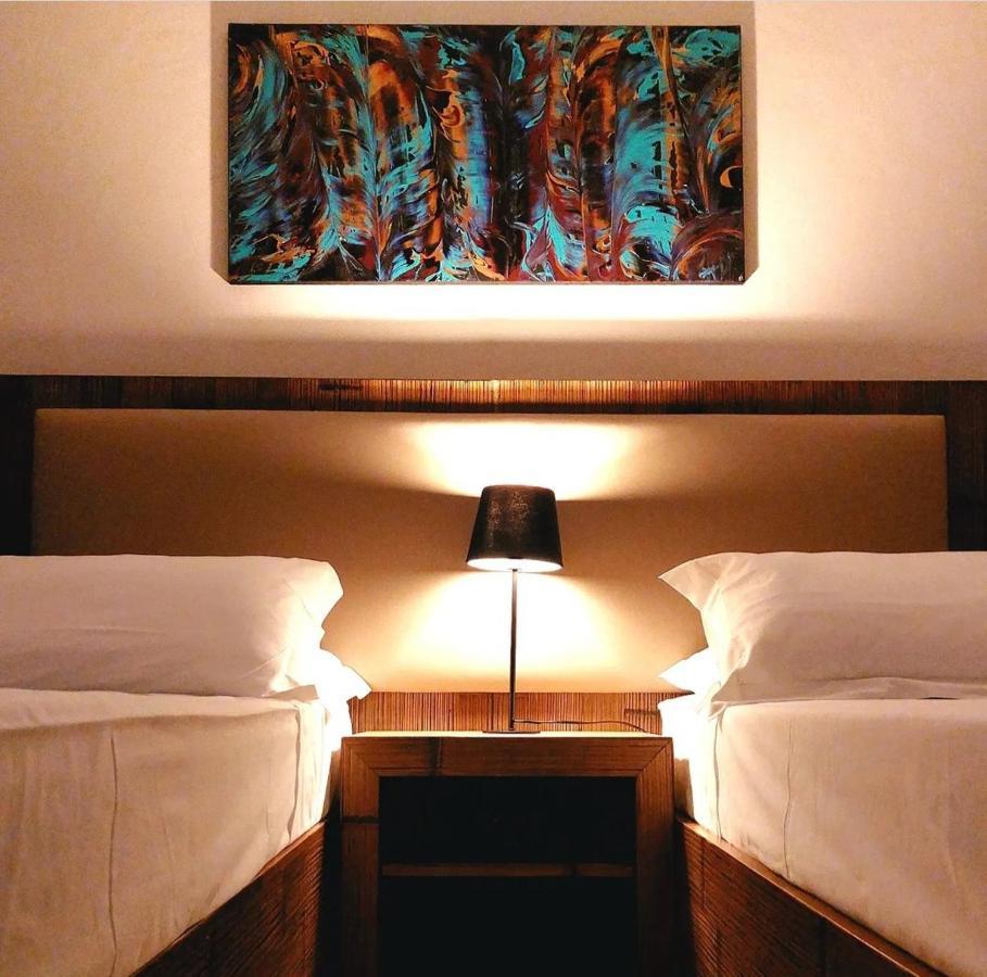 Large Double or Twin Room