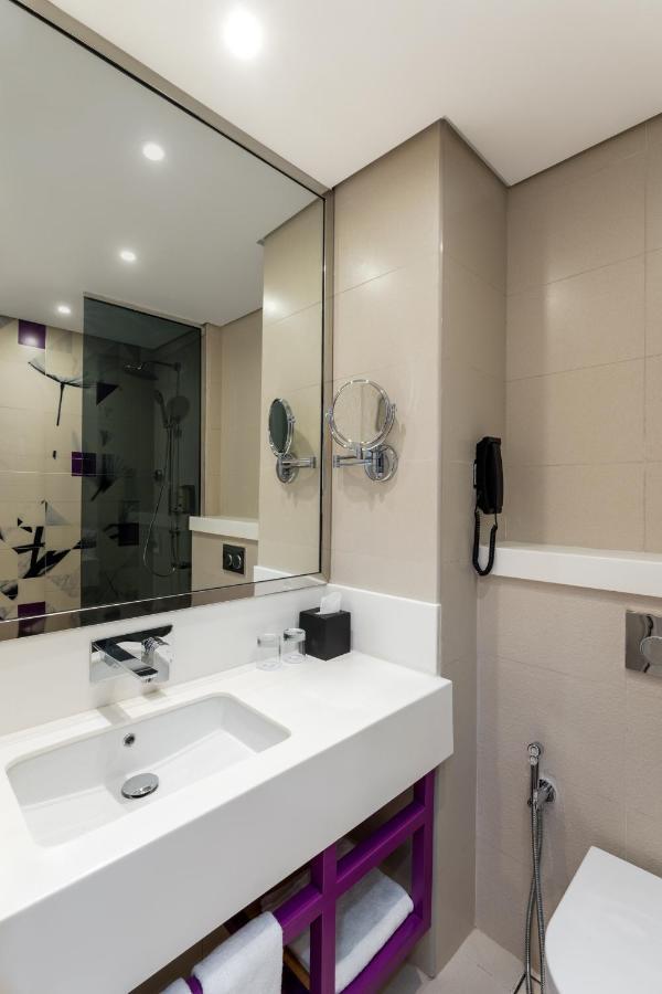 Urban King Room on SPA