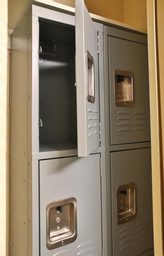Bed 6-Bed Dormitory Room