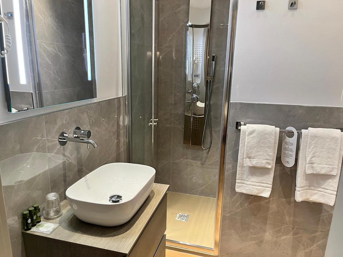 Superior Double or Twin Room City View
