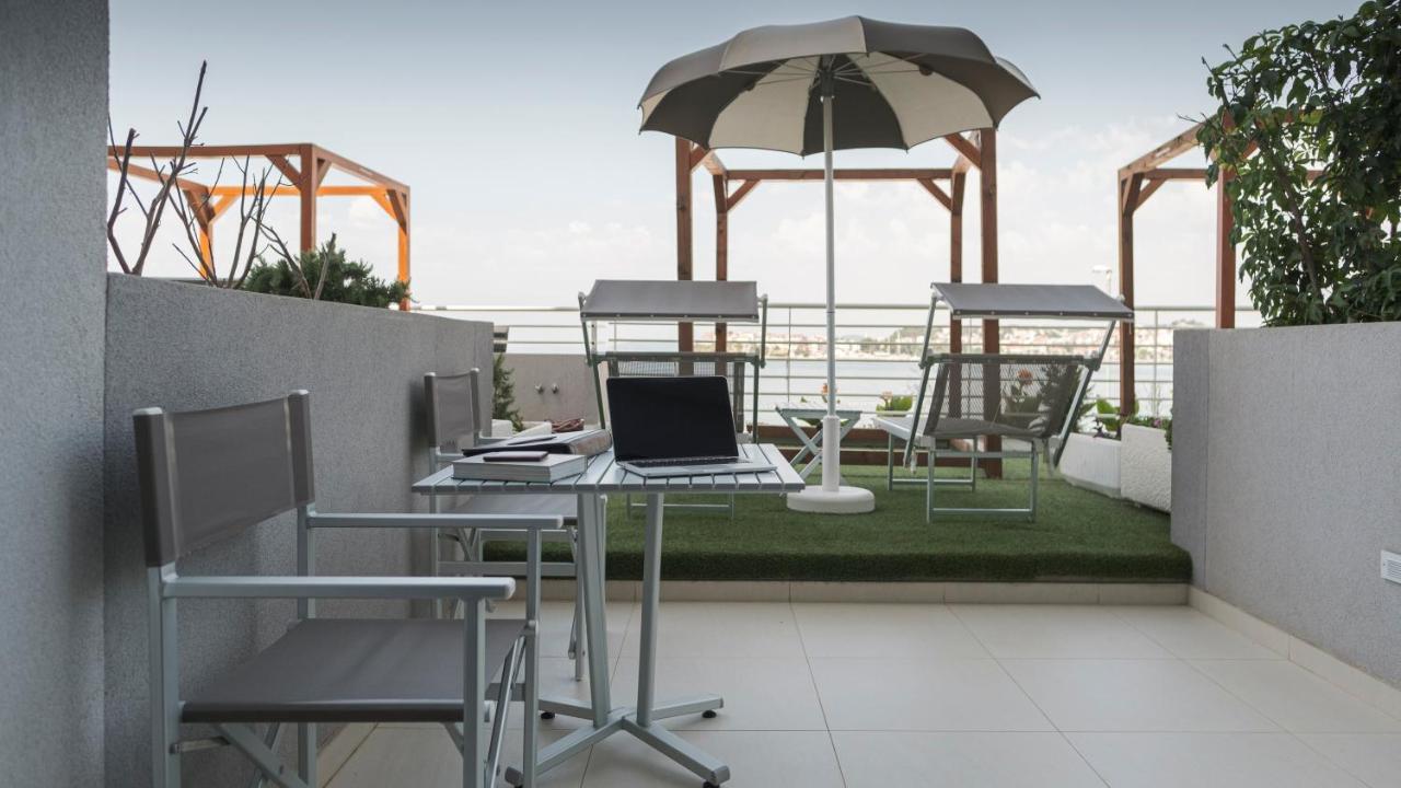 Triple Room Terrace Sea View