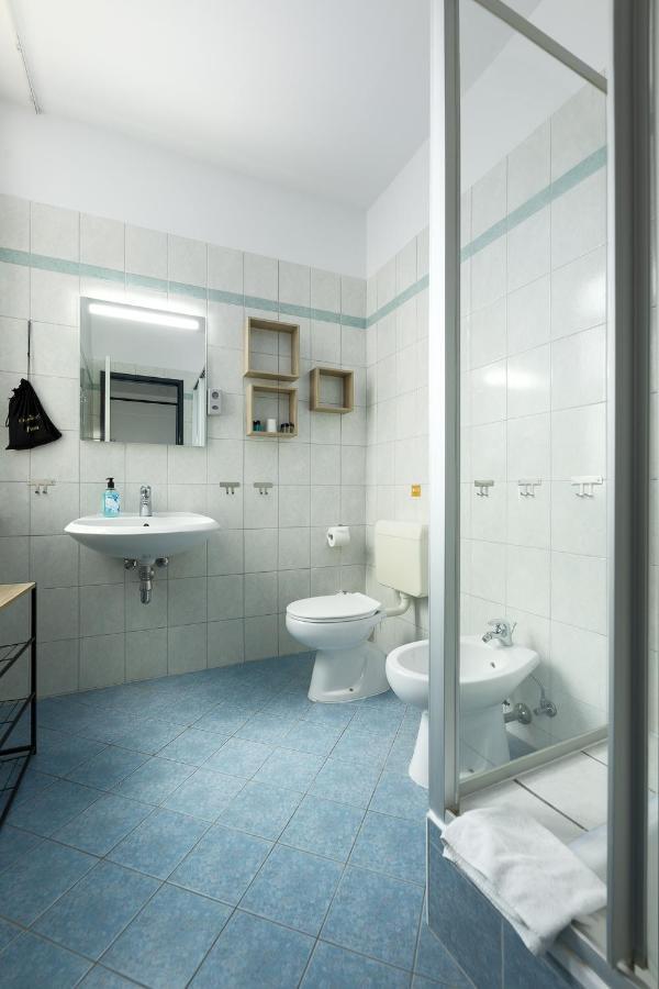 Standard Apartment,1705036875:JPEG