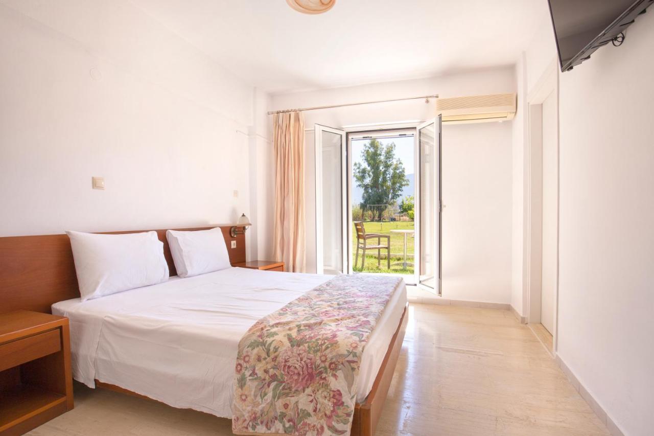 Double or Twin Room Garden View