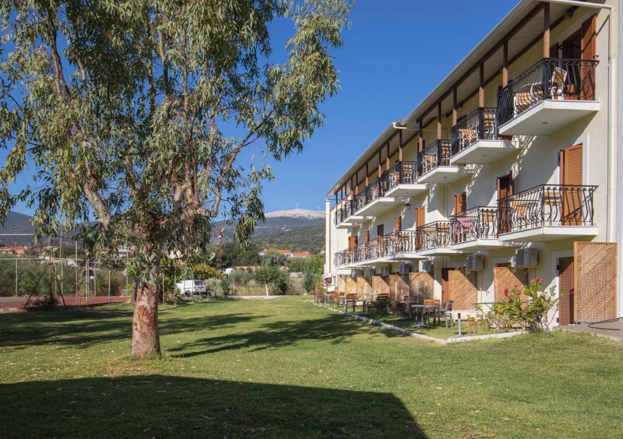 Double or Twin Room Garden View