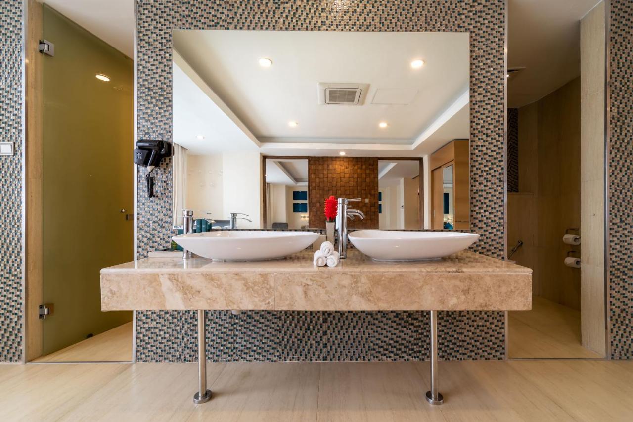 Premium Suite