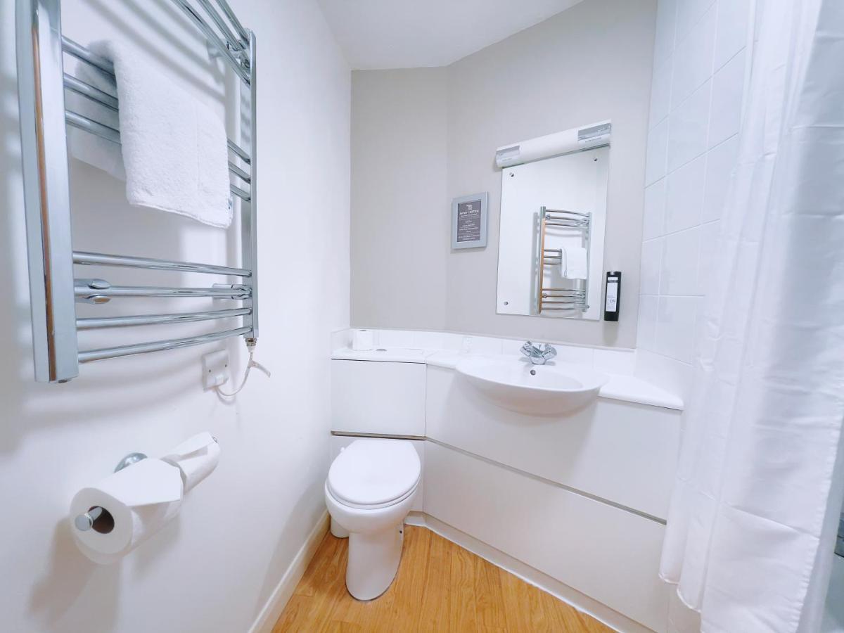 Compact Double Room
