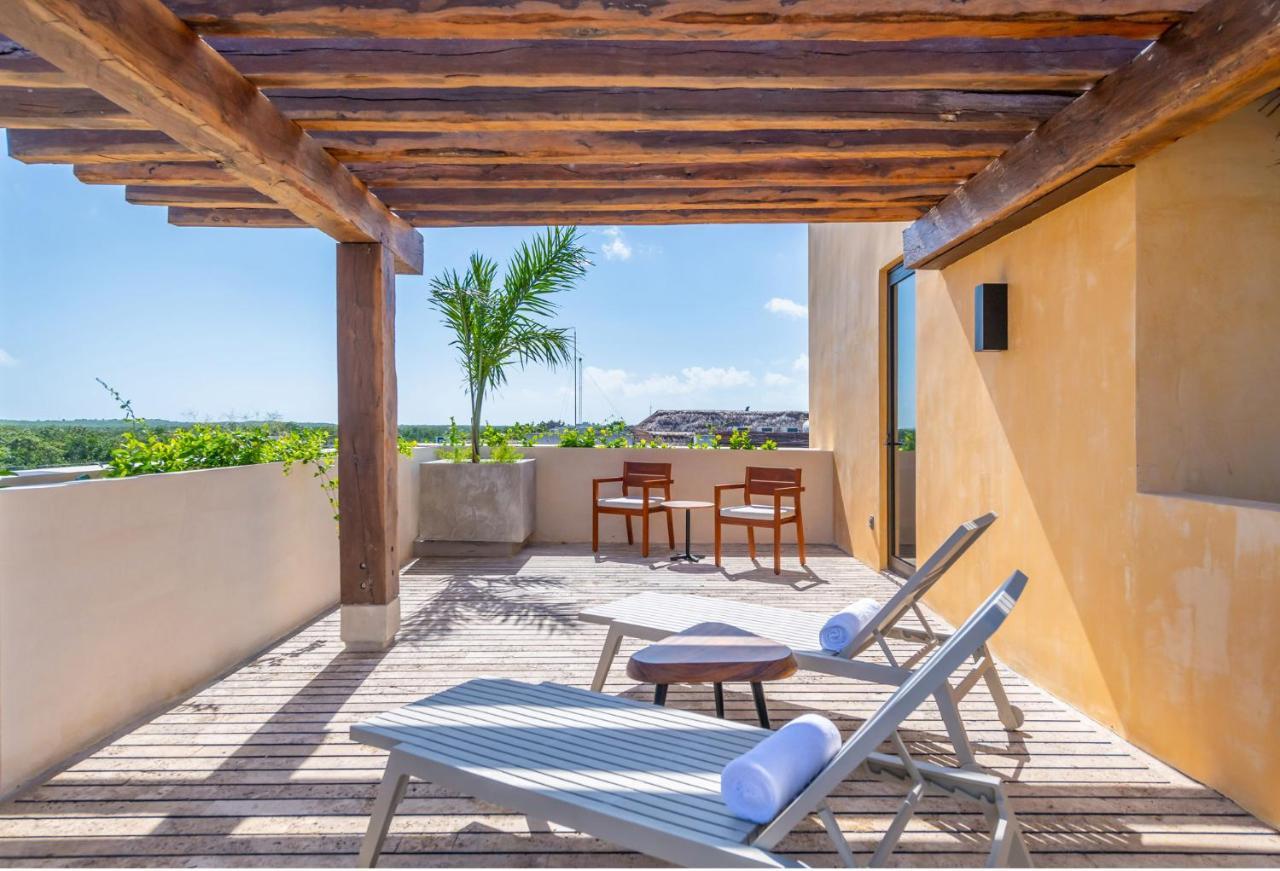 Suite met 1 Slaapkamer met Kingsize Bed en Balkon - Uitzicht op de Jungle