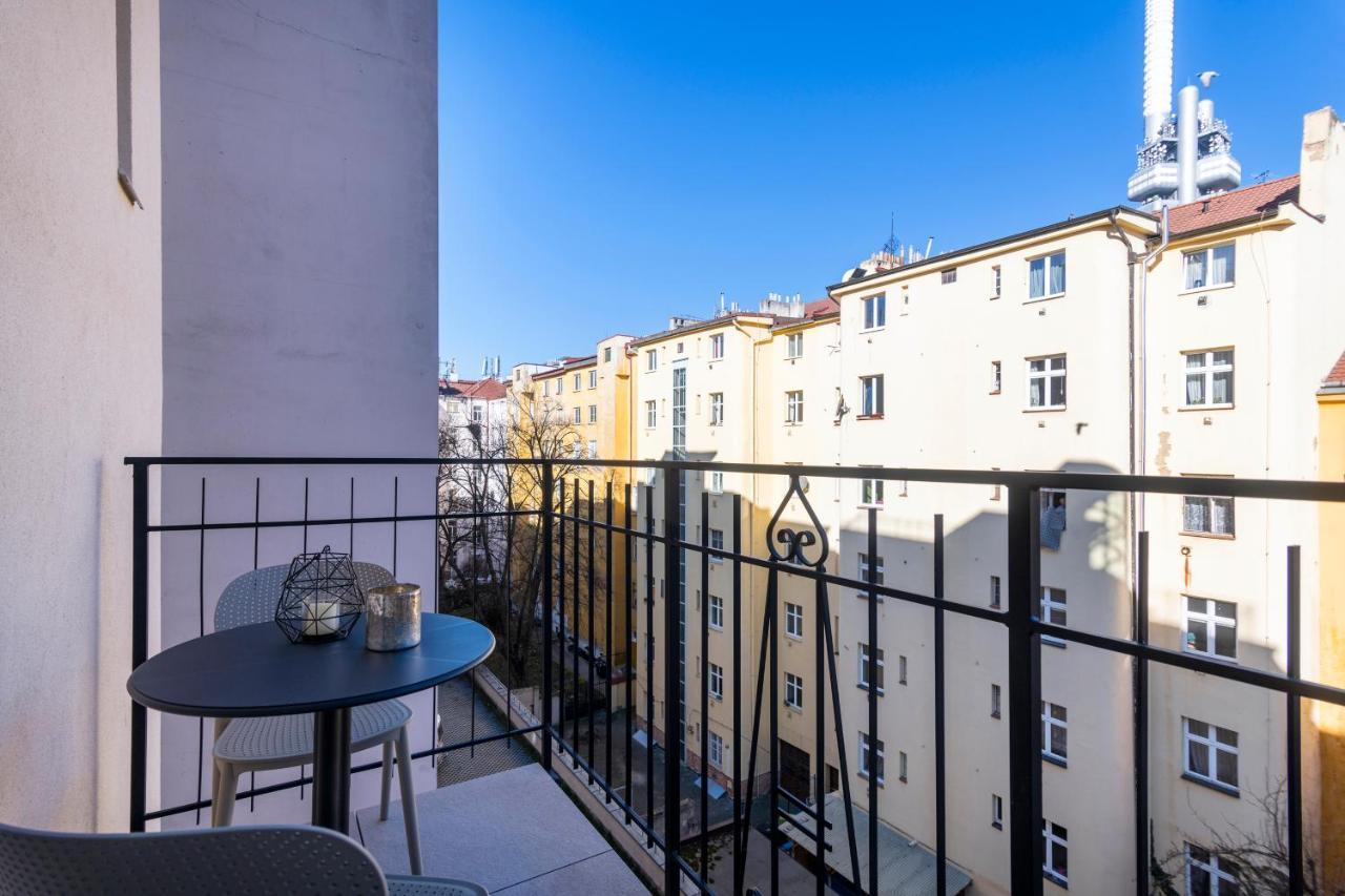 Deluxe Apartment Balcony