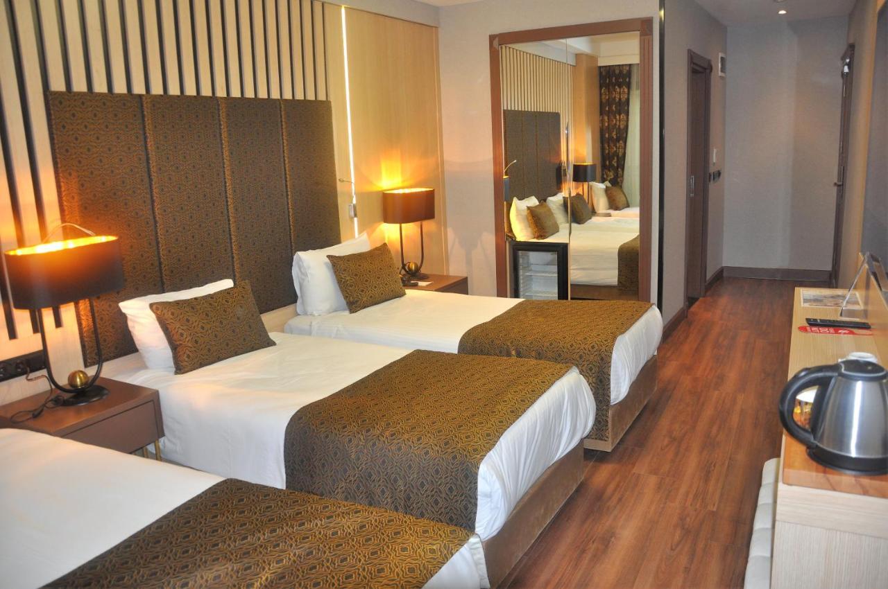 Superior Triple Room