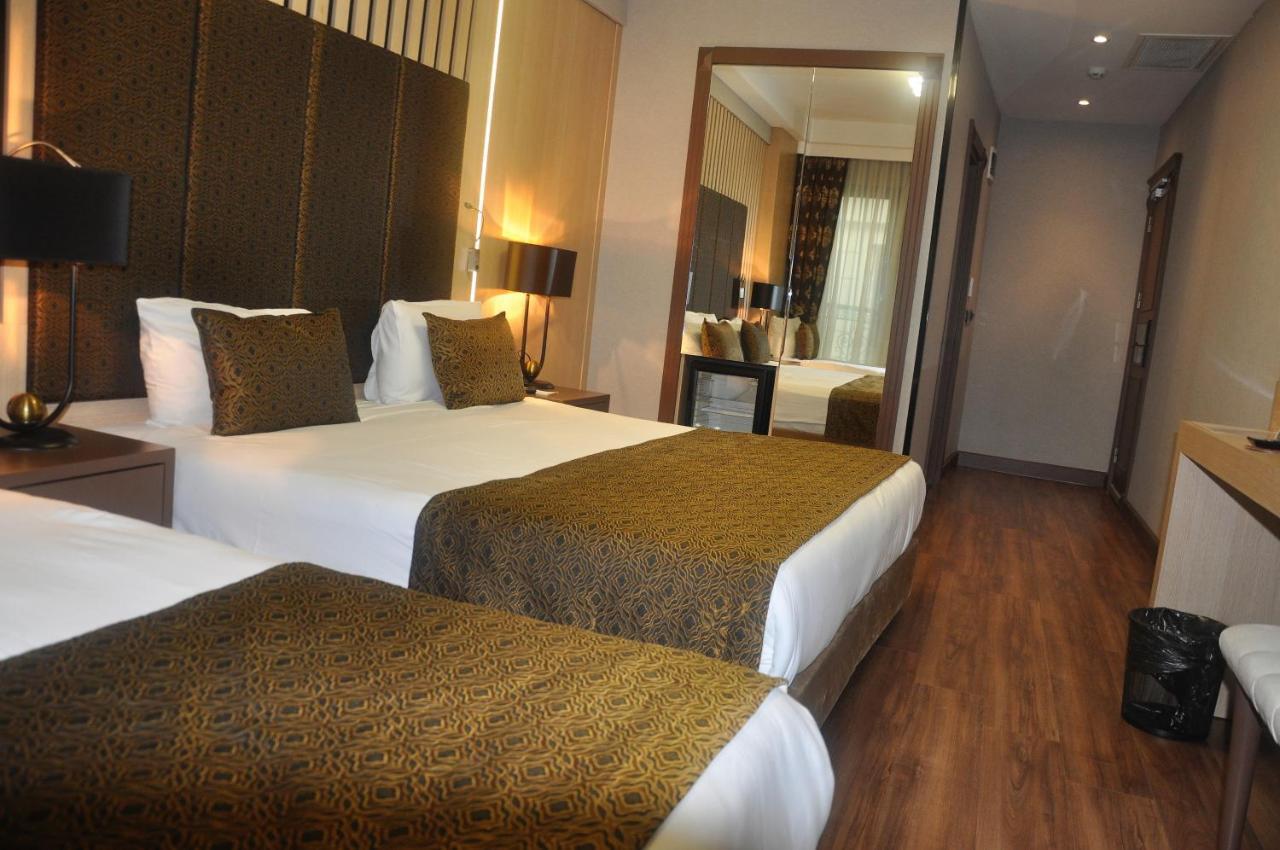 Superior Triple Room