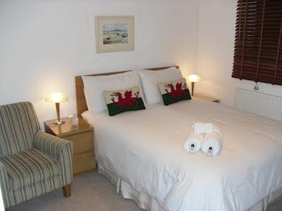 Double Room,1584472214:JPEG