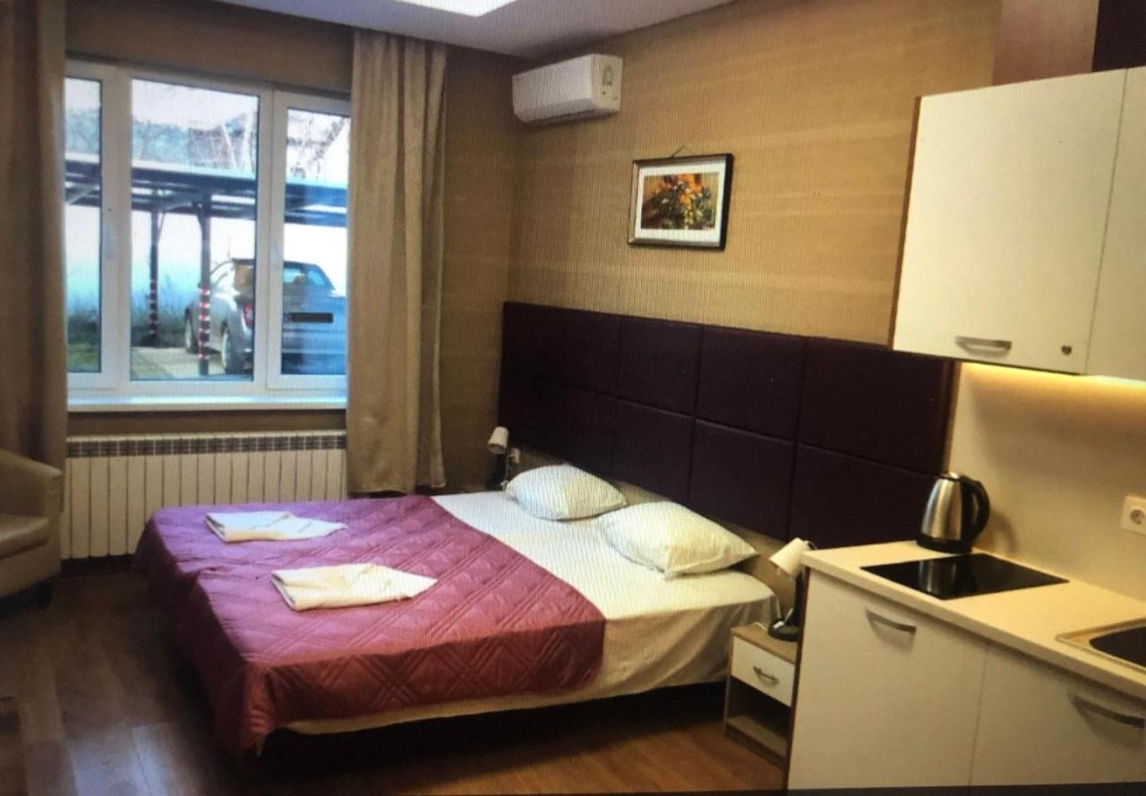 Double or Twin Room Private Bathroom