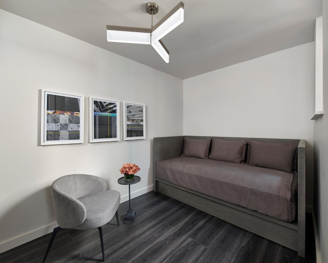 Studio Premium Sleep Den 