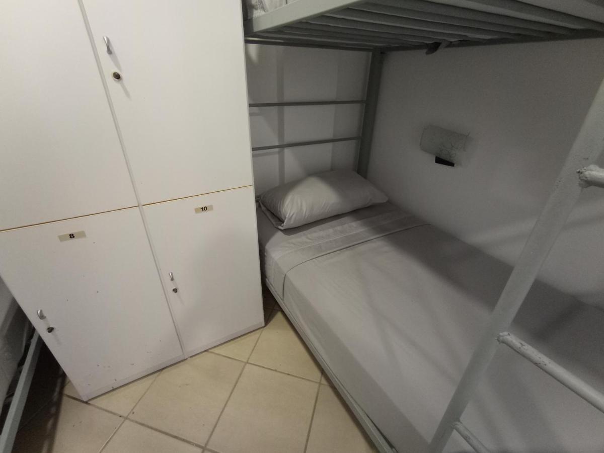 Bed 10-Bed Mixed Dormitory Room