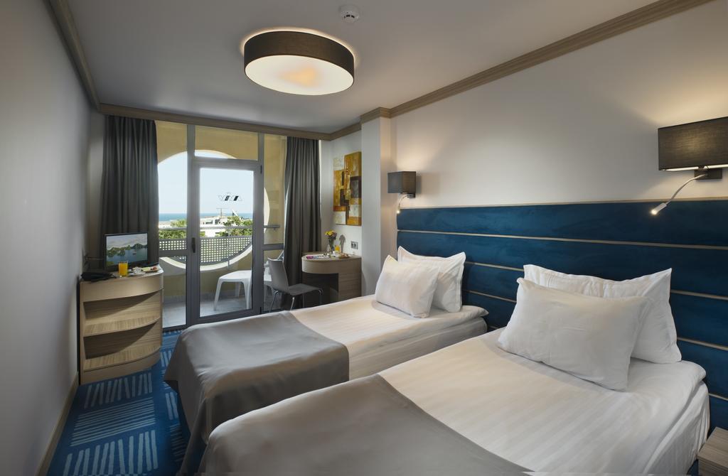 Chambre Double ou Lits Jumeaux Standard avec Balcon
