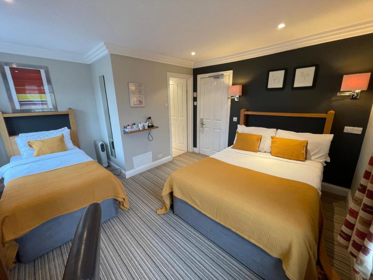 Standard Triple Room,1323539779:JPEG
