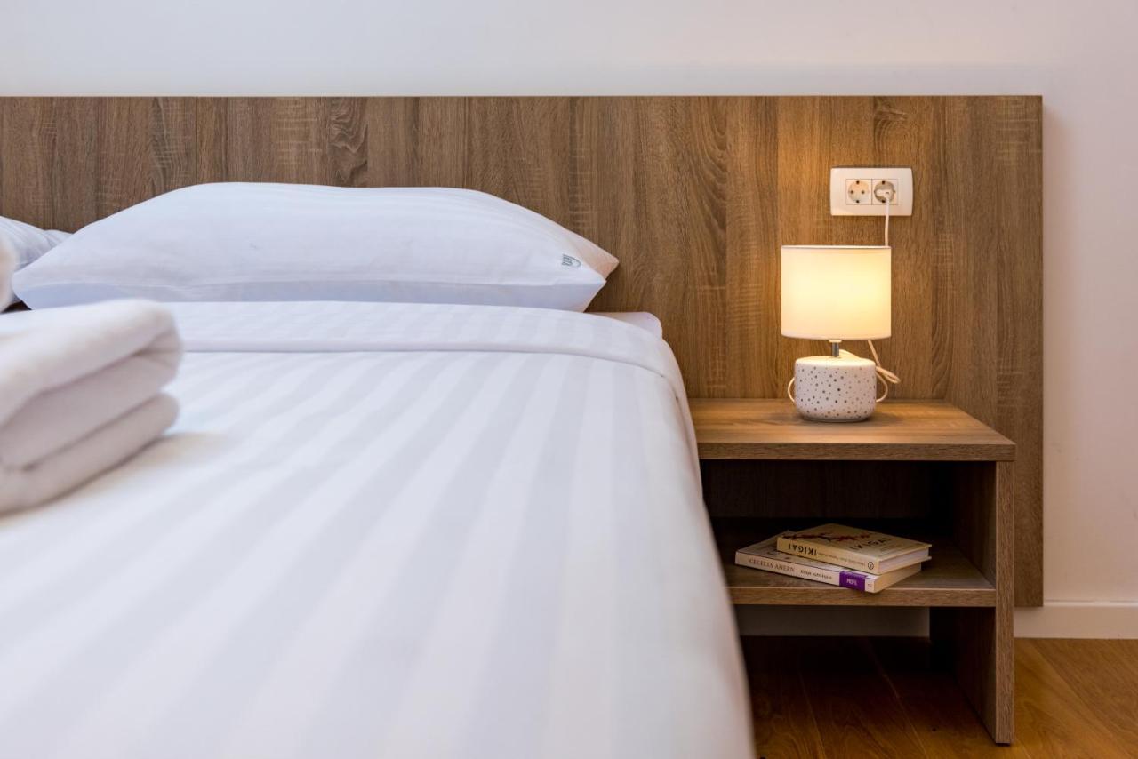 Double or Twin Room Private Bathroom