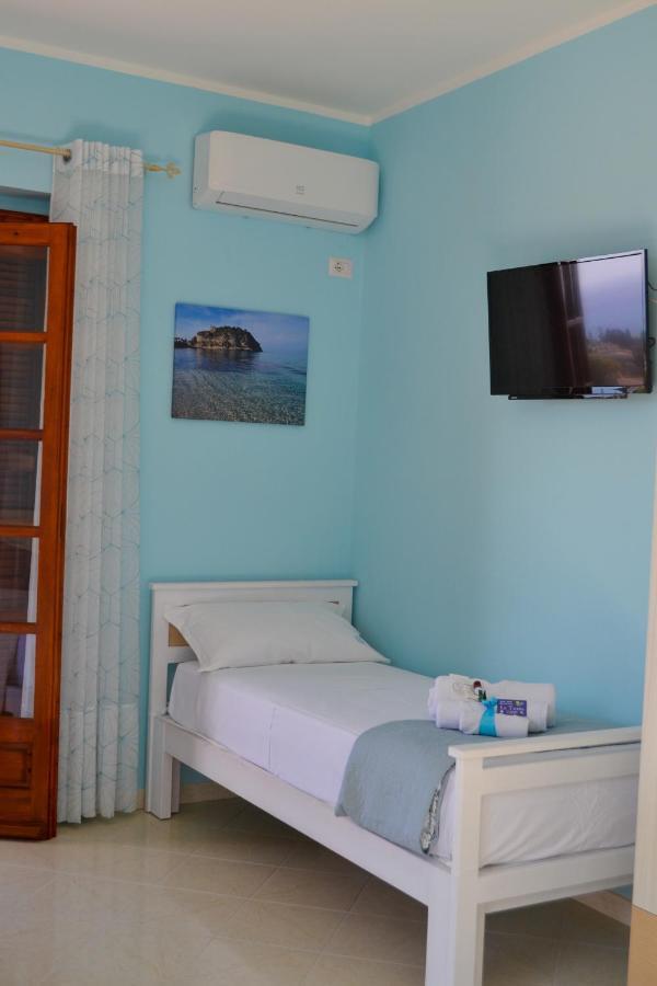 Deluxe Triple Room Sea View
