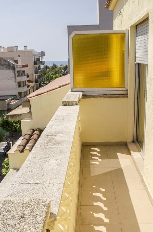 Chambre Lit Queen-Size avec Balcon