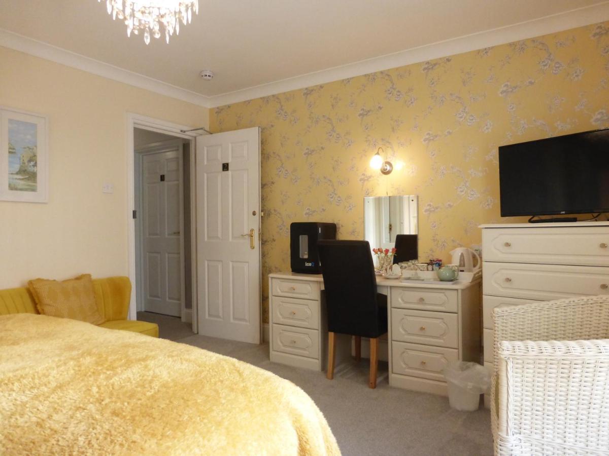 Superior King Room