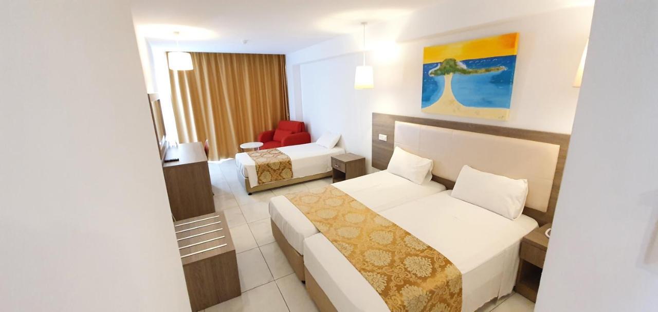 Deluxe Room with Sea View,1589136595:JPEG