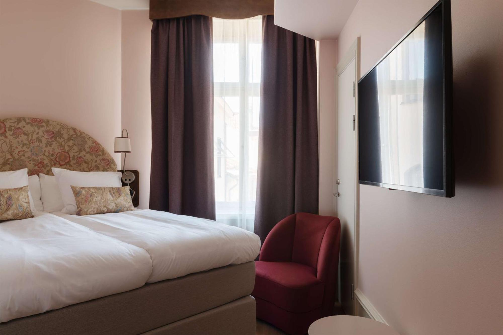 Standard Double Room Non-Smoking