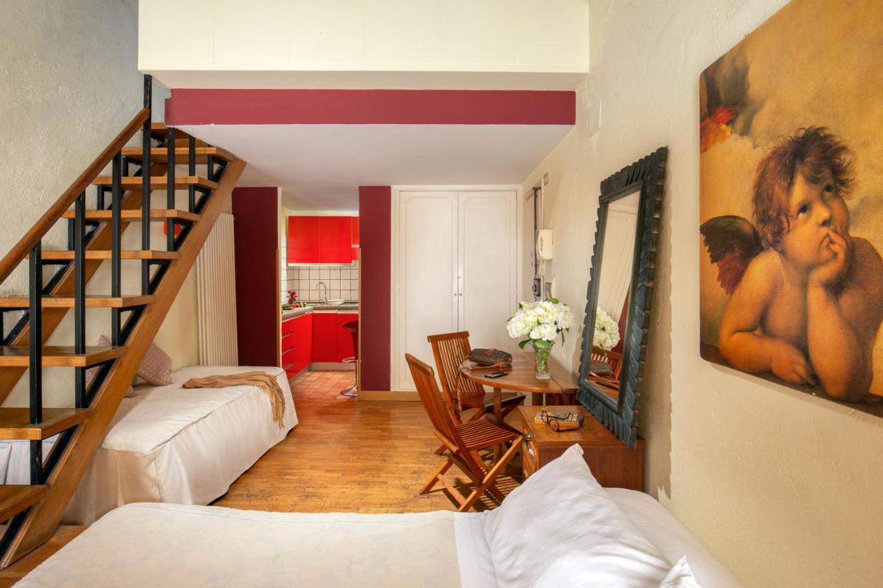 Quintuple Room Kitchenette