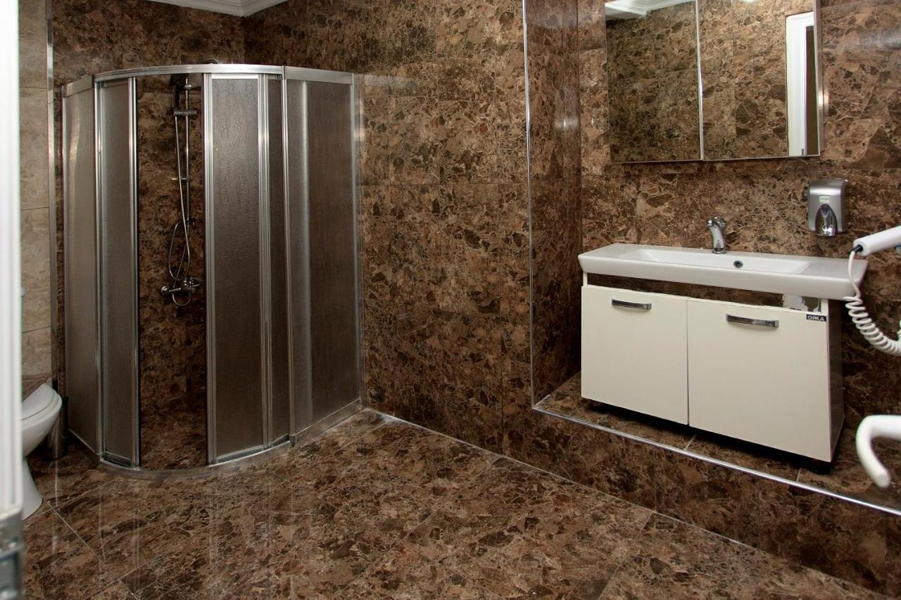 One-Bedroom Suite,1578379988:JPEG