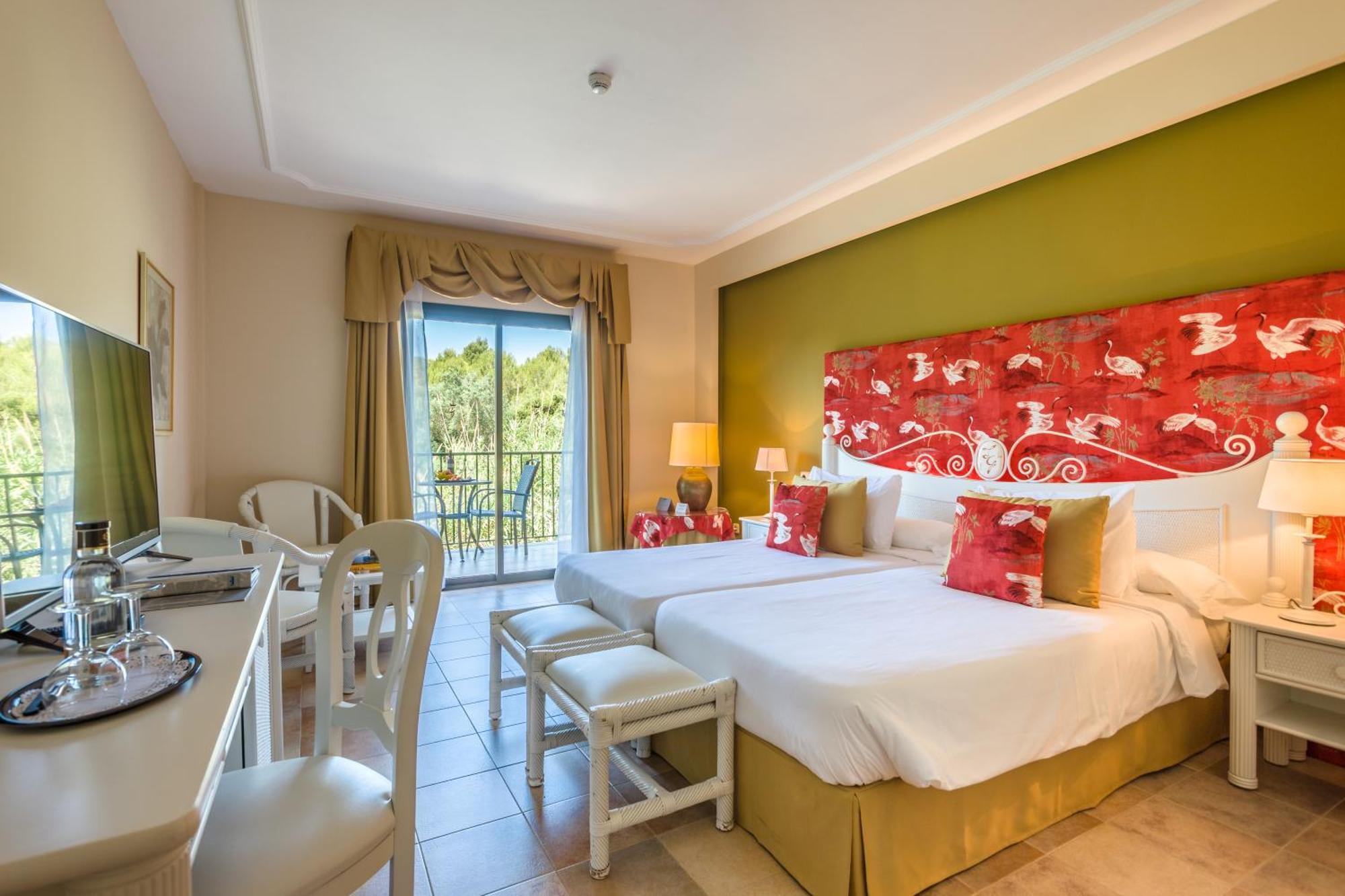 Double Room,1306823170:JPEG