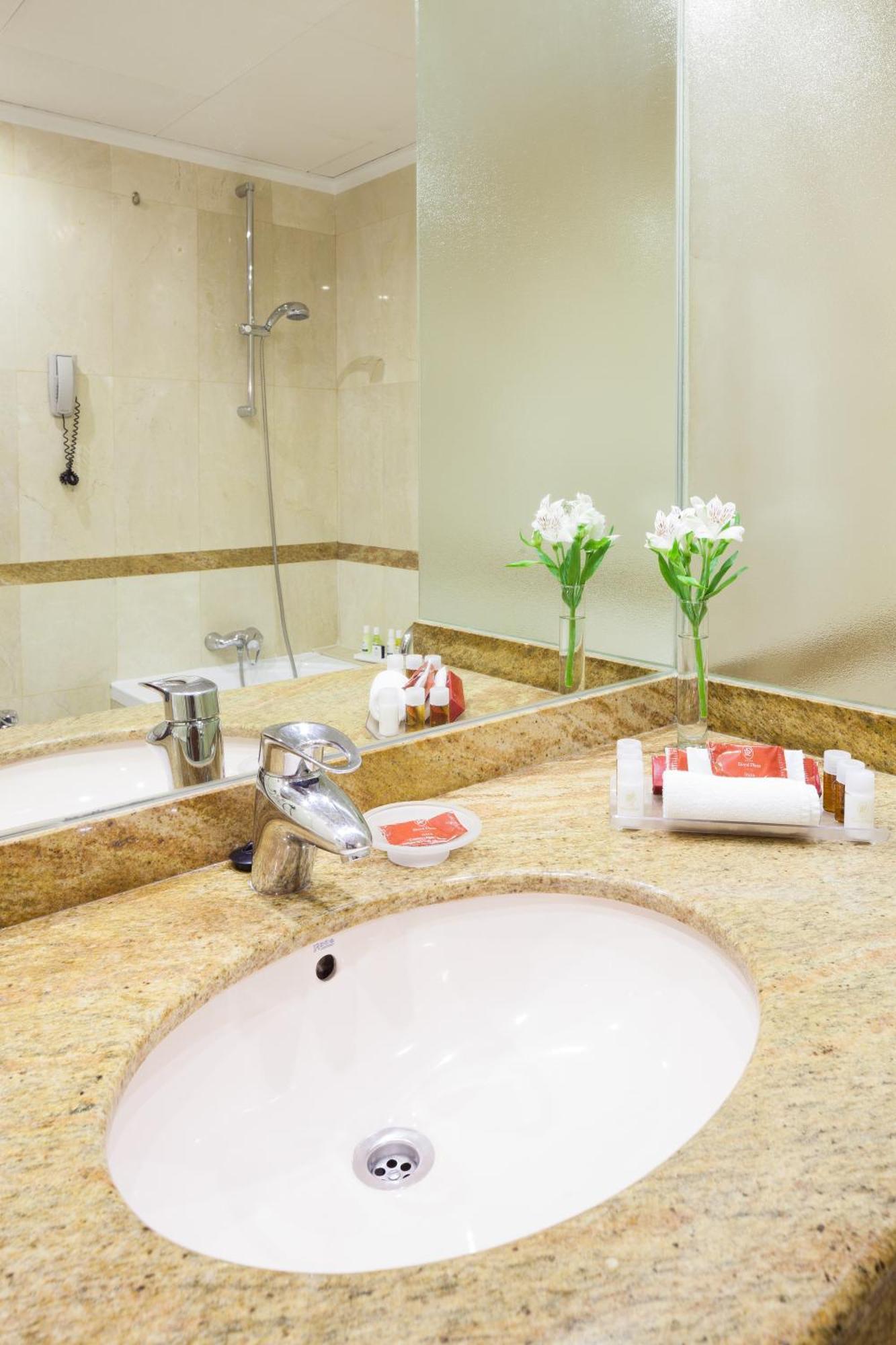 Double or Twin Room Terrace