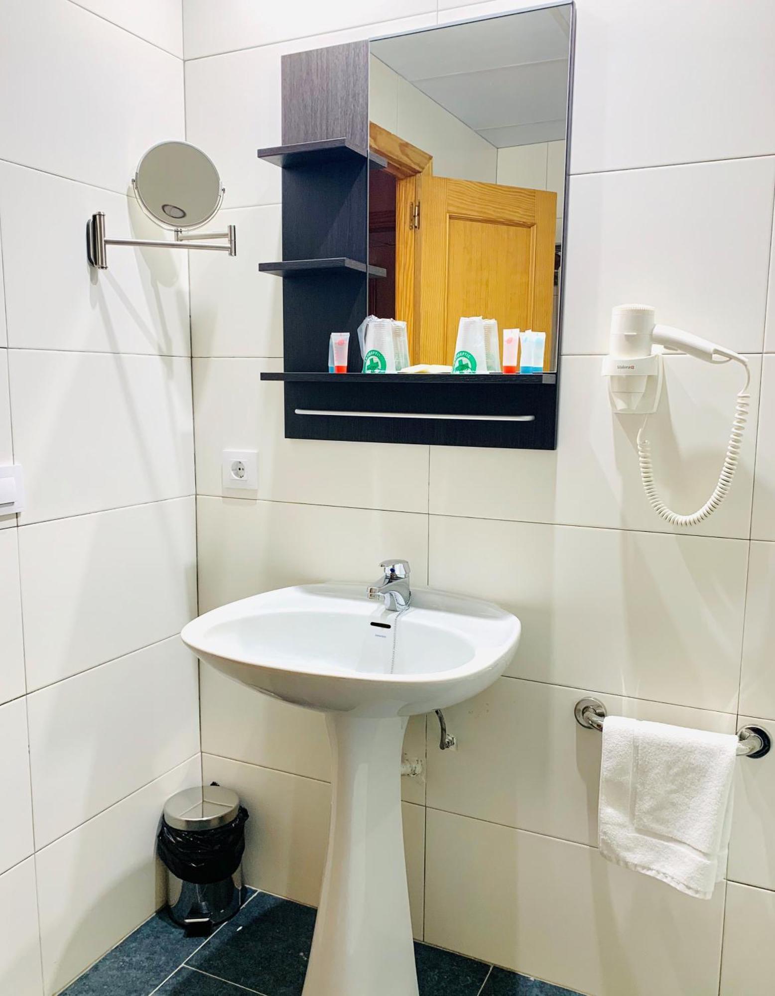 Premium Double Room,1207677376:JPEG