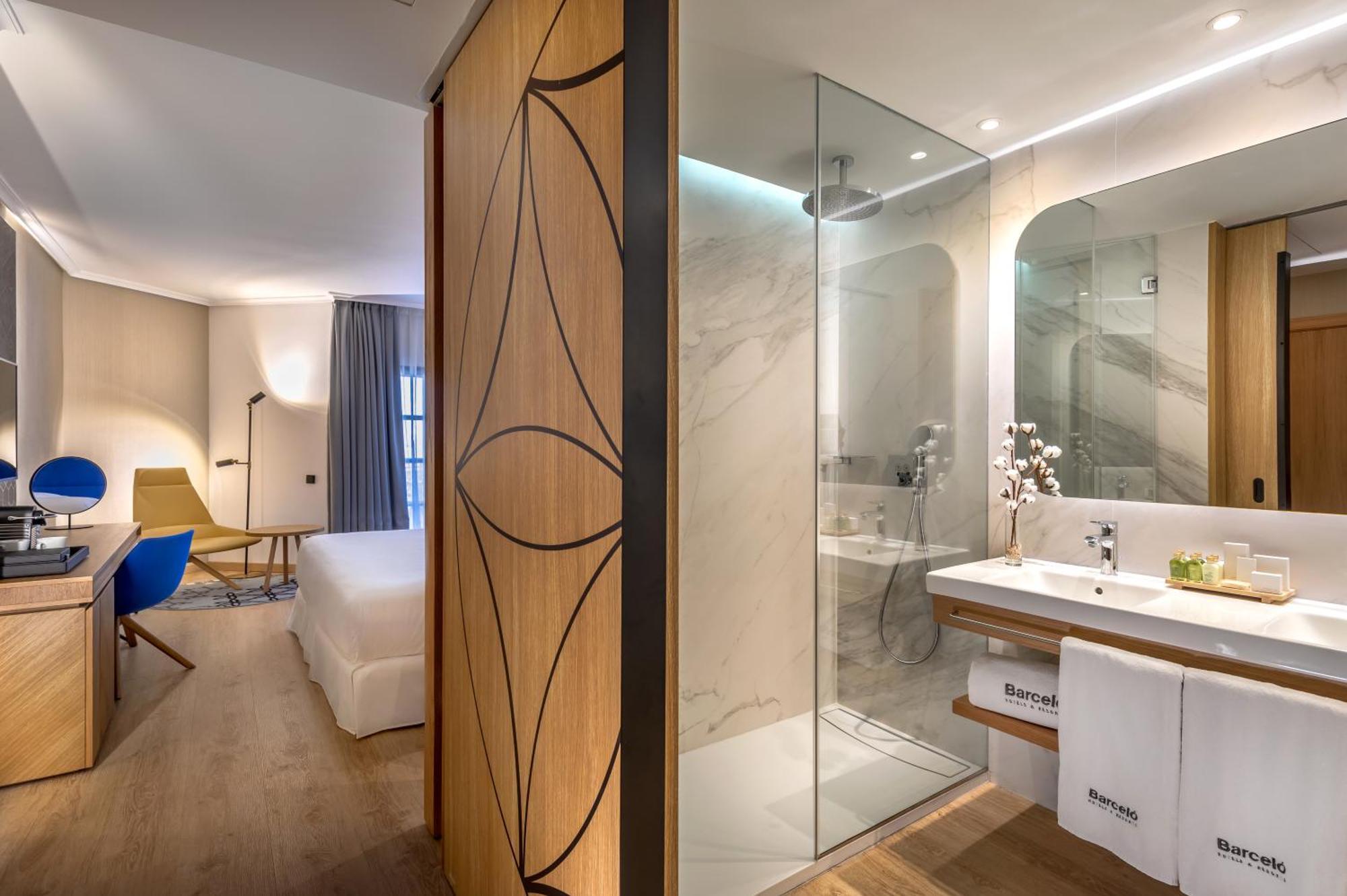 Premium Double or Twin Room