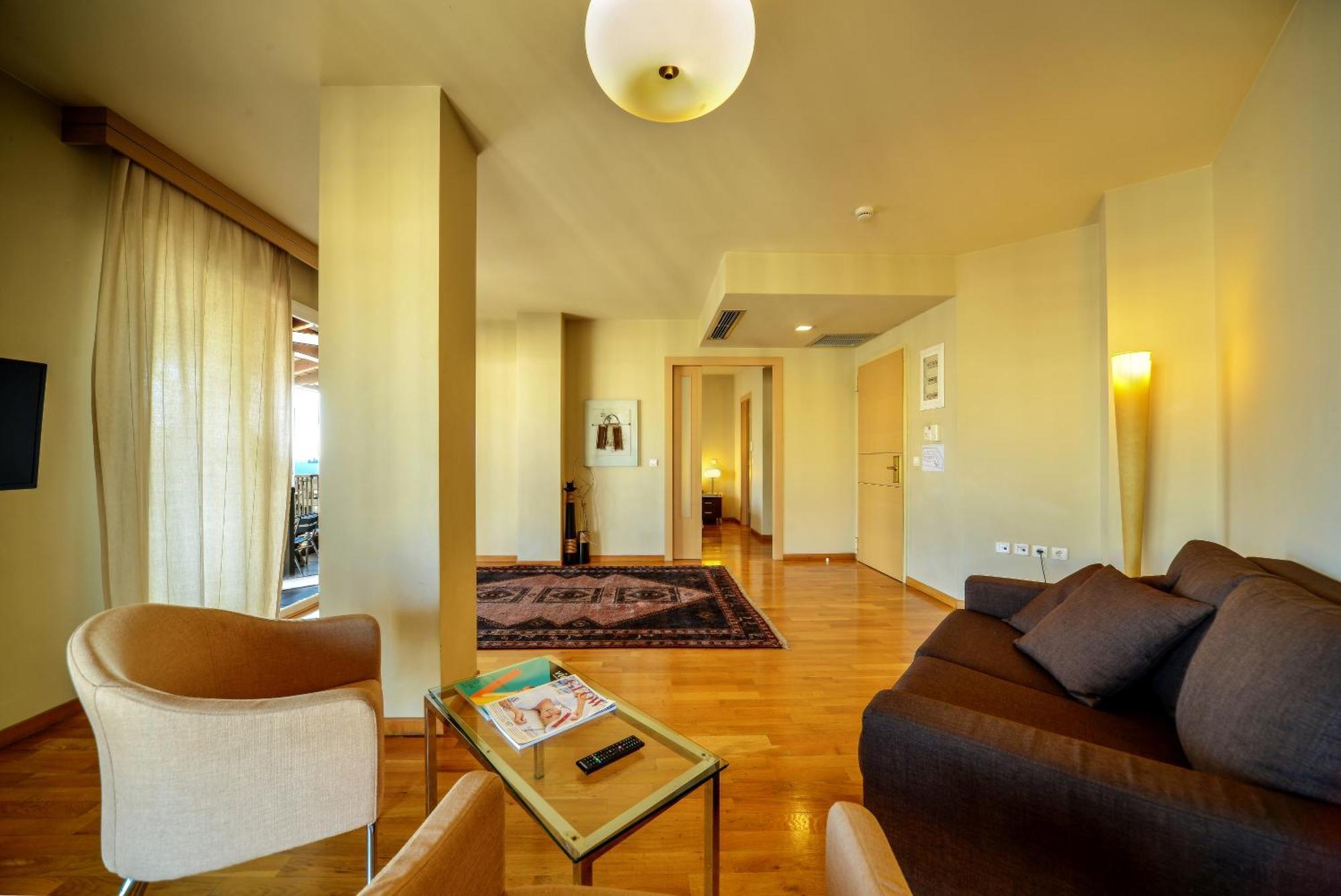 Penthouse Suite City View