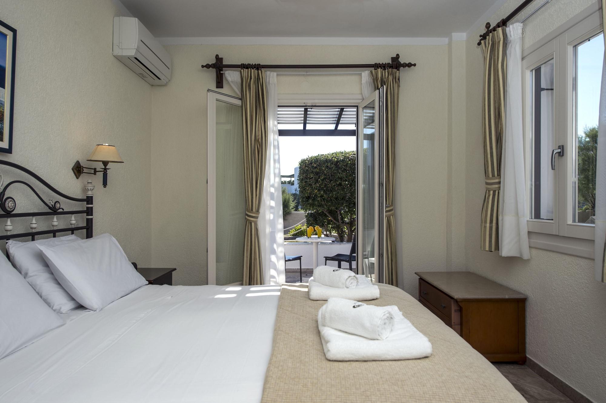 Economy Double or Twin Room,254542965:JPEG