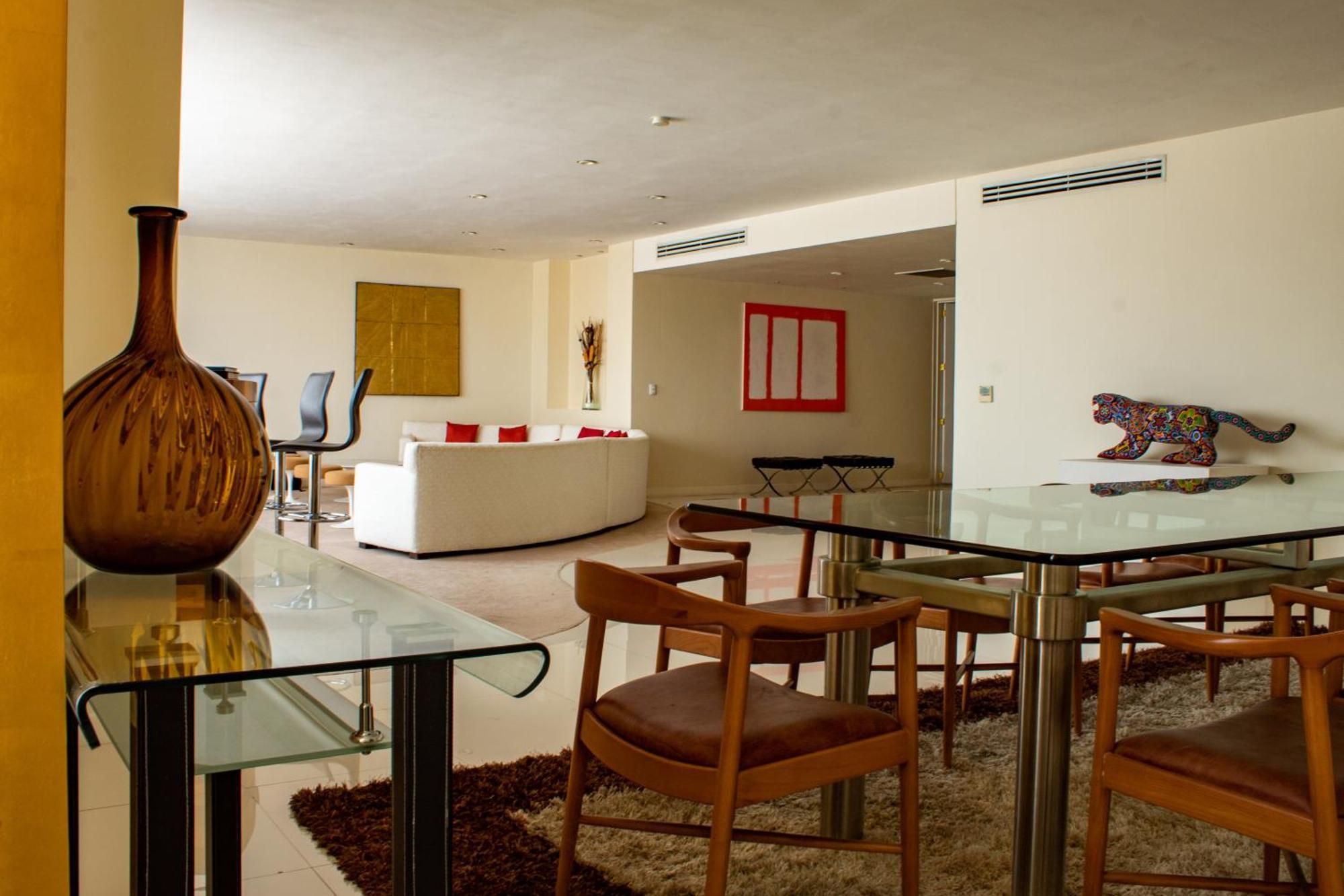 Presidential Suite