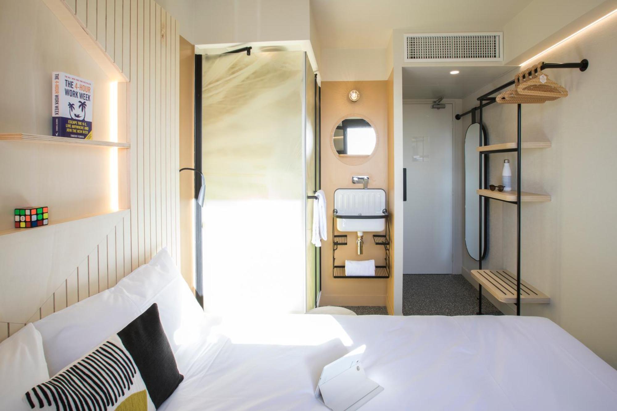 Double Room,1208478217:JPEG