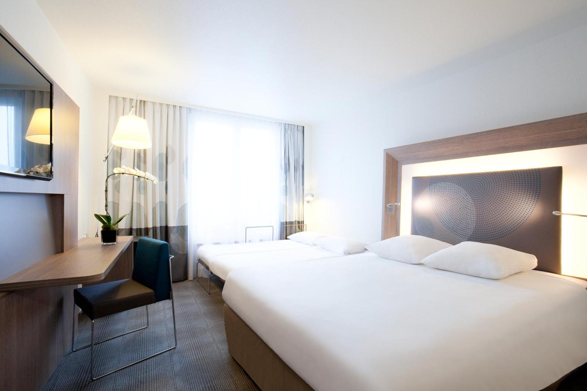 Camera Superior con Letto Queen Size e Divano Letto Doppio
