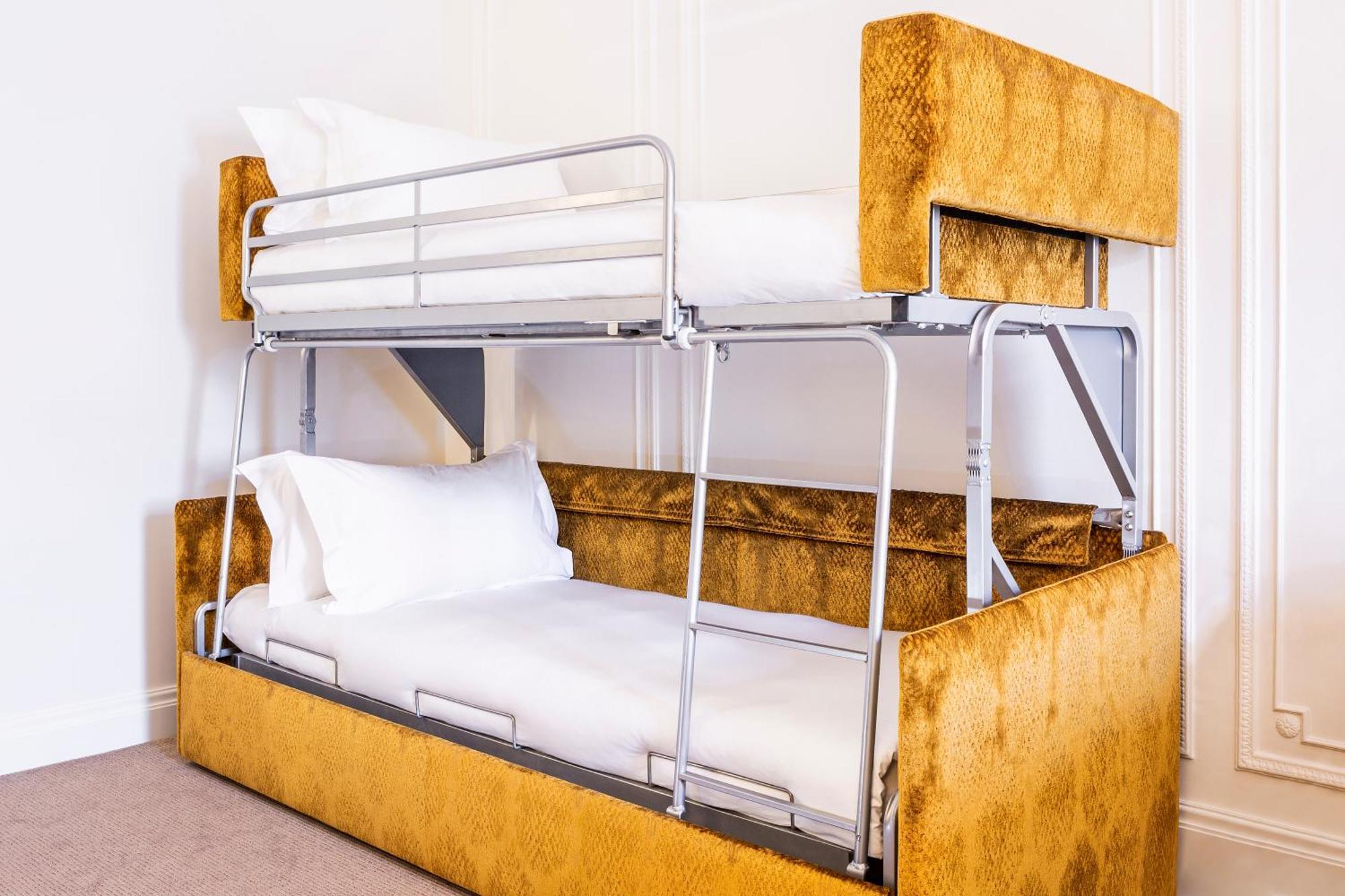 Superior Quadruple Room,1310368771:JPEG
