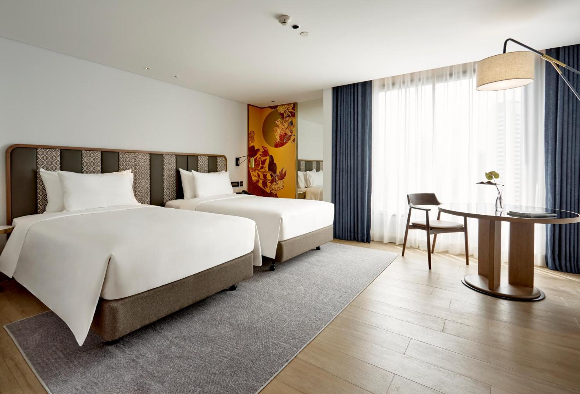 Premier Twin Room