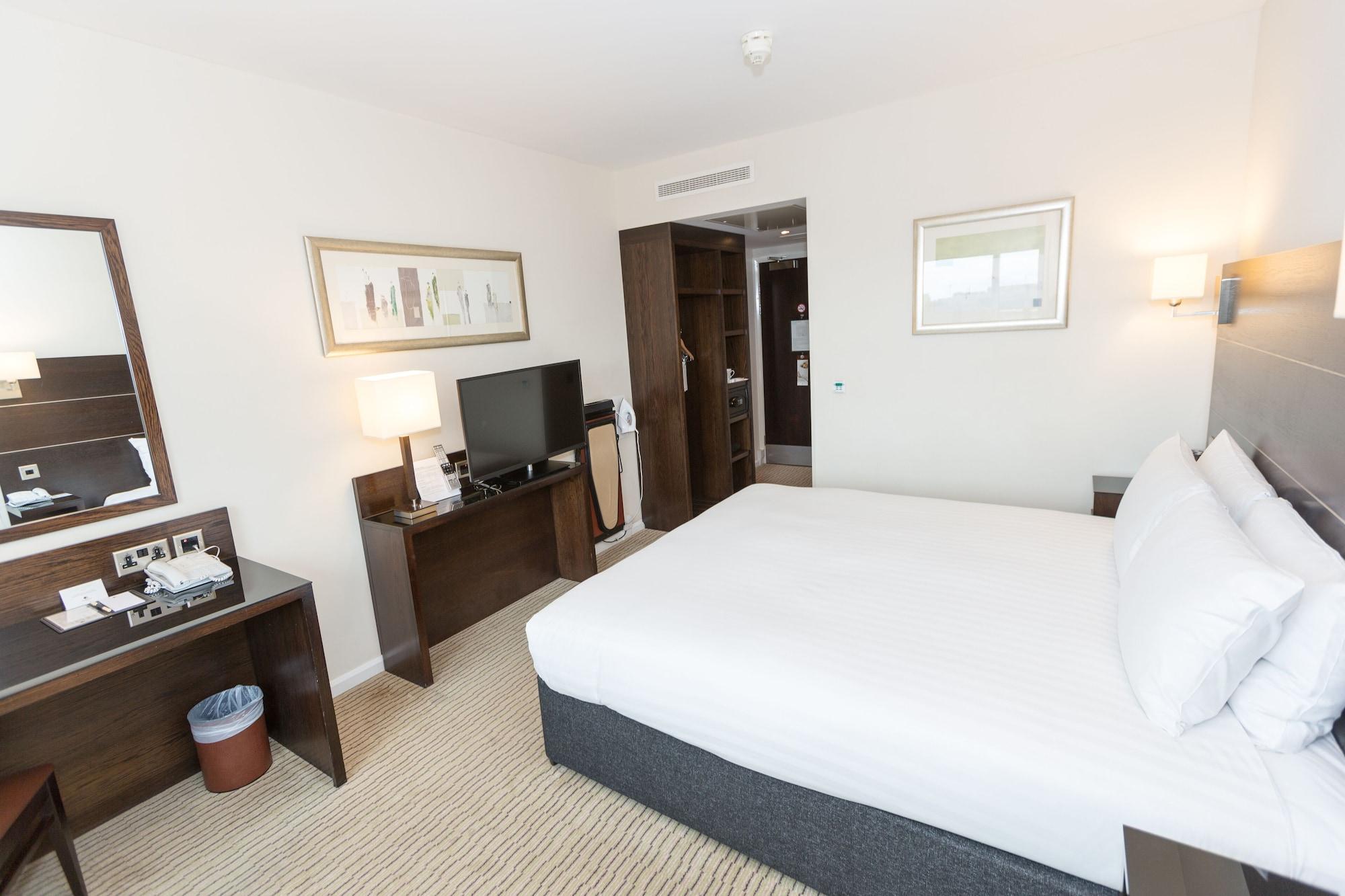 Quarto com Cama Queen-size
