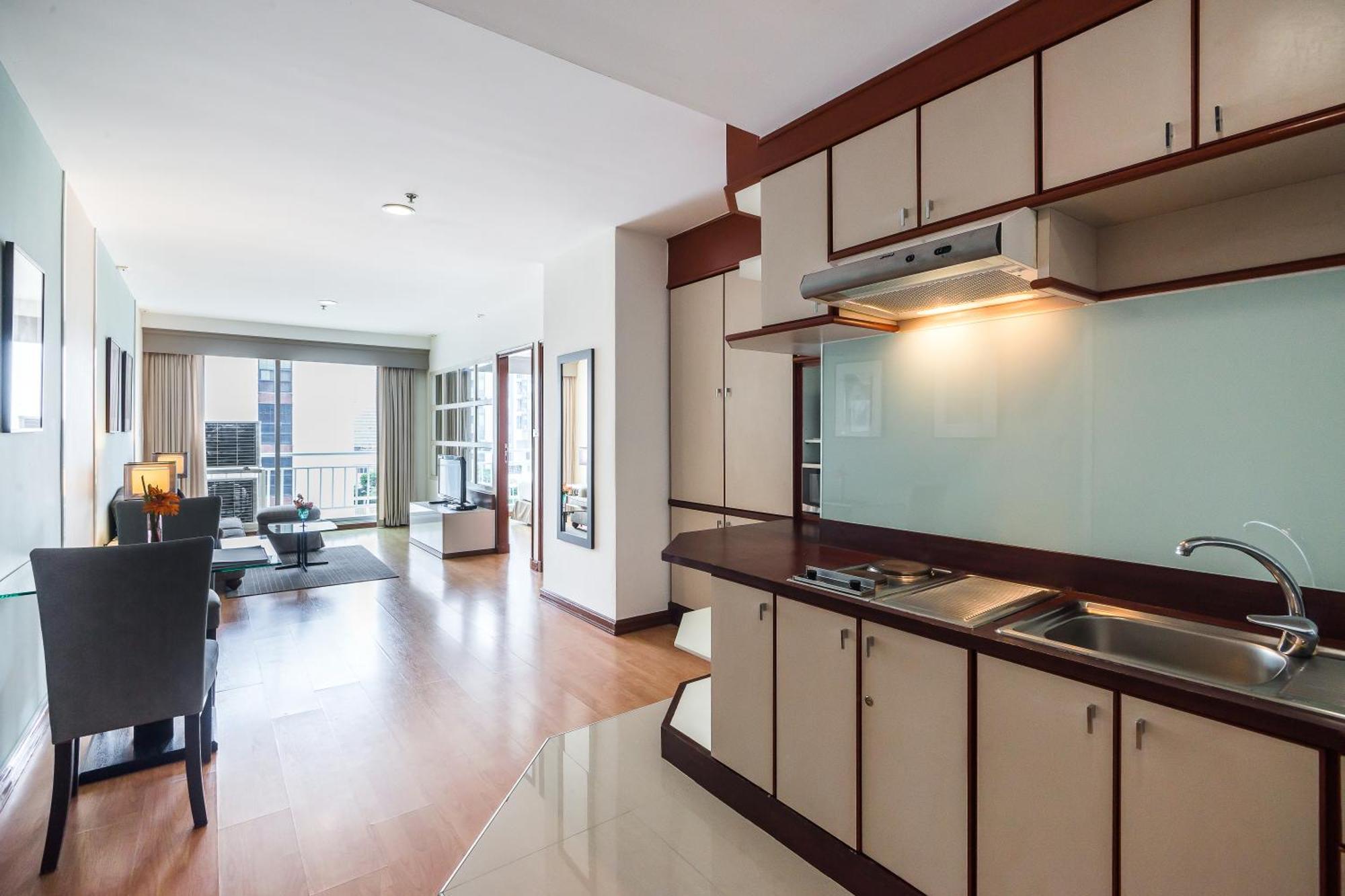 One-Bedroom Suite Pool View
