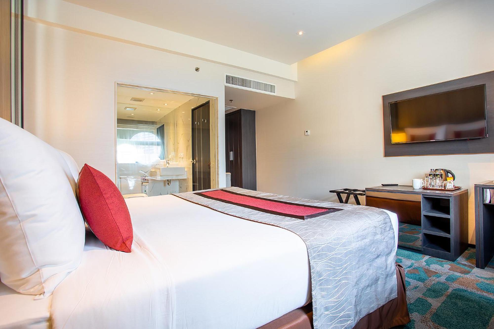 Superior Double or Twin Room,1208896030:JPEG