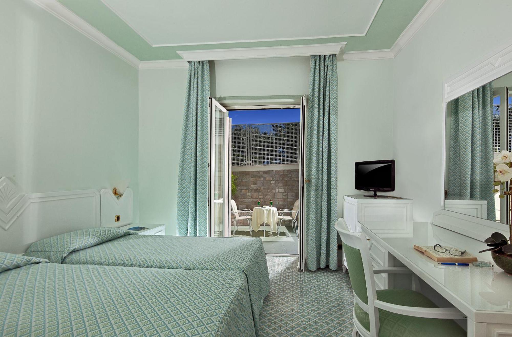 Double or Twin Room Ground Floor