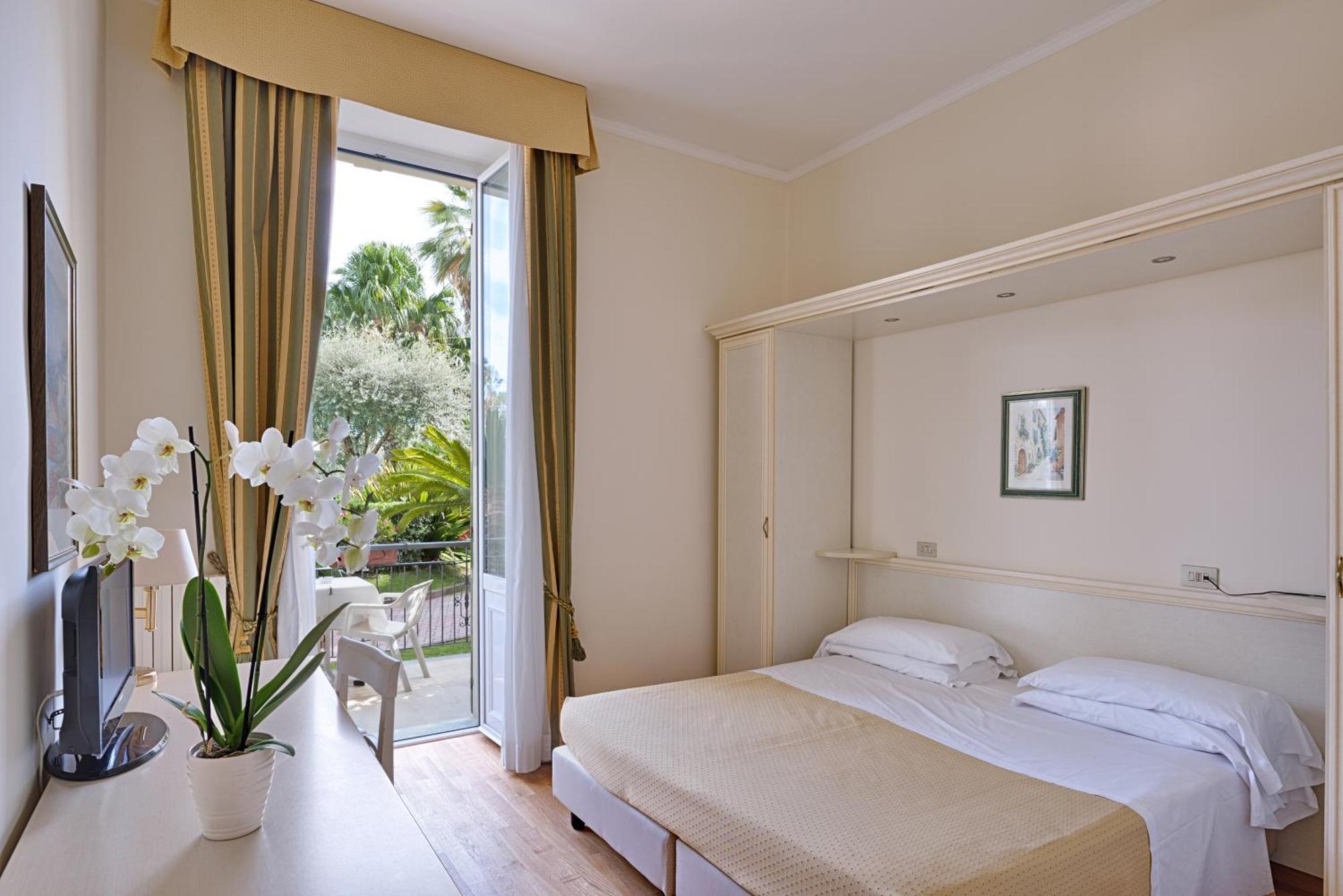 Standard Double or Twin Room Balcony,951584170:JPEG